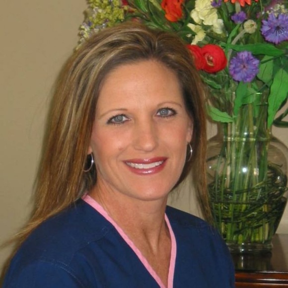 Meet your Posher, Charla - Picture 1 of 1